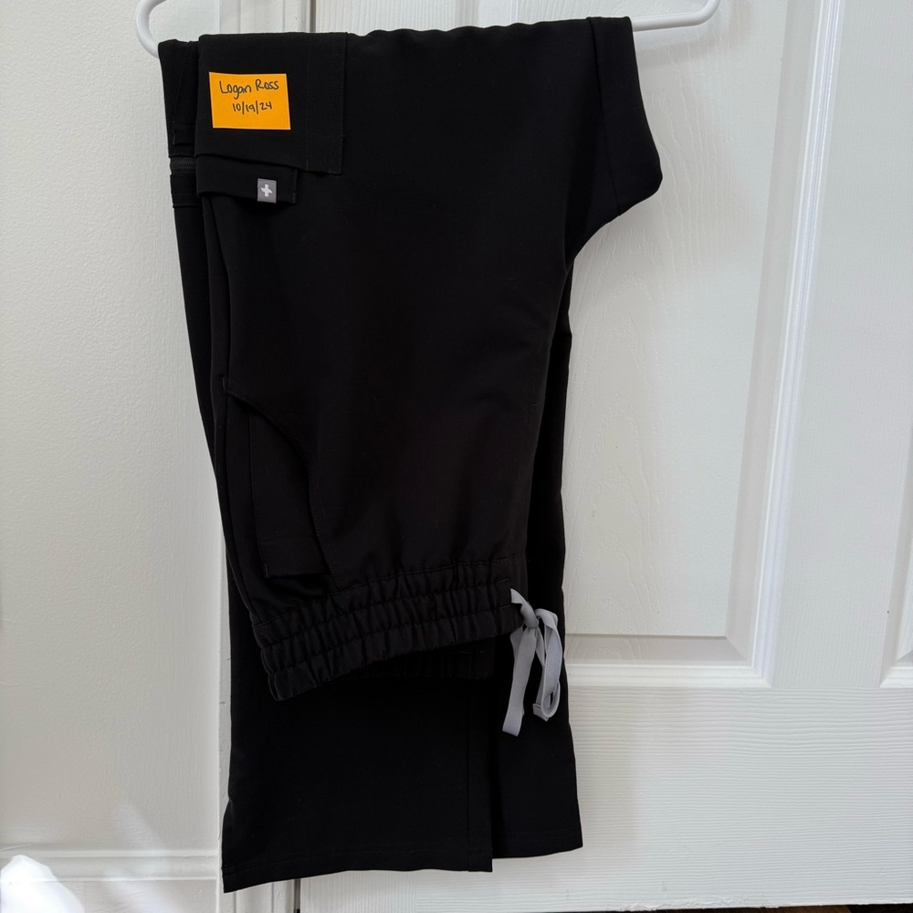 Figs Black High Waisted Dowa Scrub Pants Large Tall
